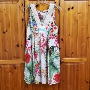 Umgee Hawaiian floral lace trim new